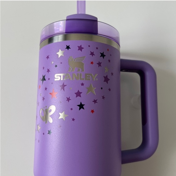 NWT Olivia Rodrigo Stanley ✨limited edition ✨ - Picture 8 of 12